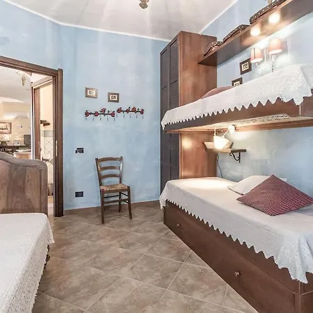 Villa Semi Indipendente Sant'elena Uri